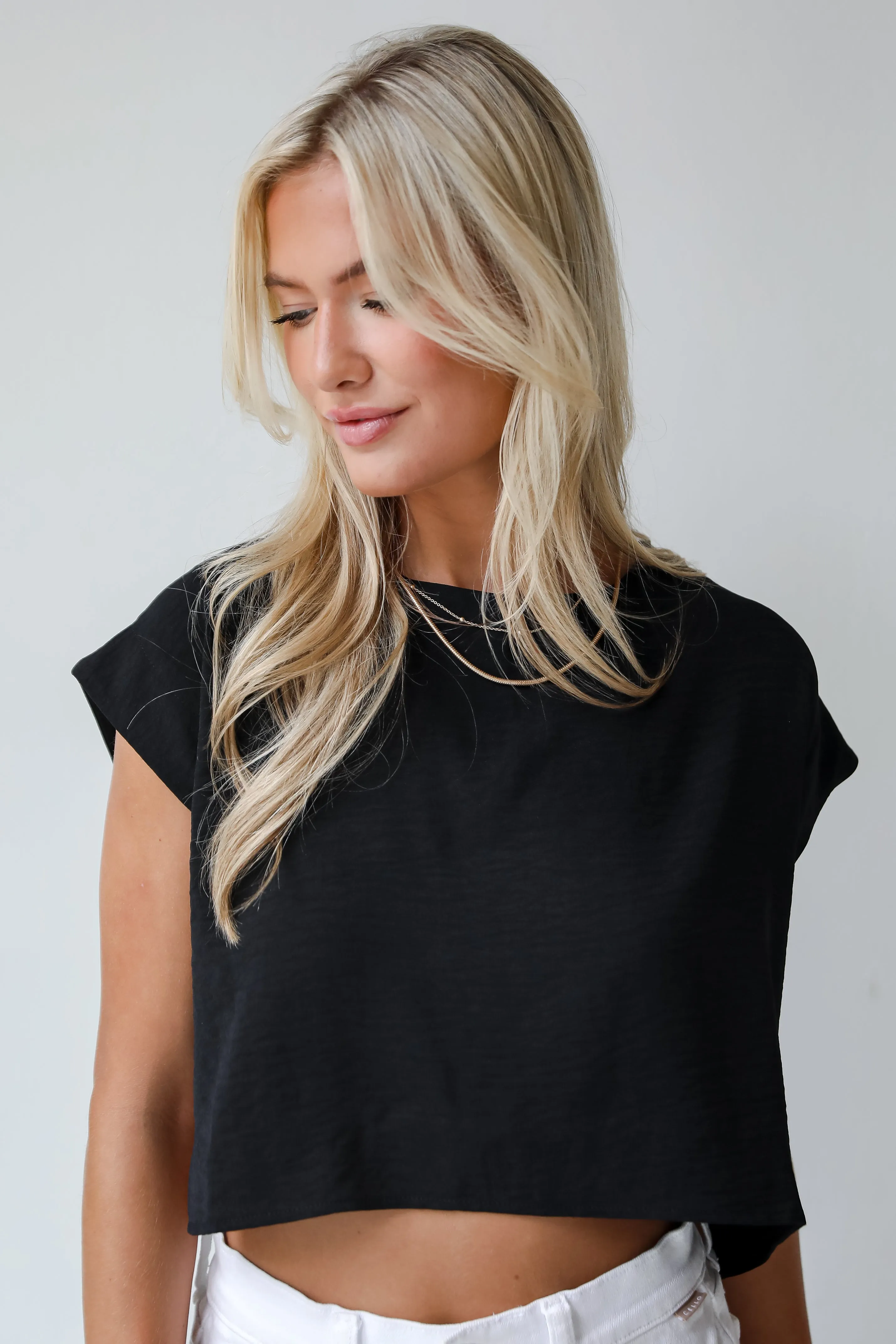 FINAL SALE - Effortless Escape Black Cropped Blouse - DU DEAL