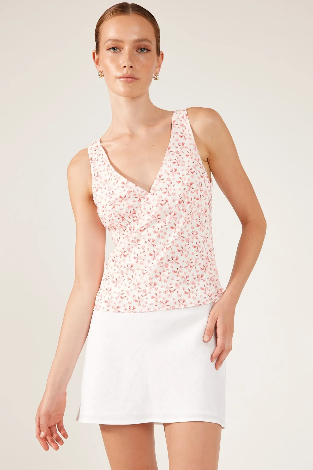 Floral Camelia V-Neck Sleeveless Top