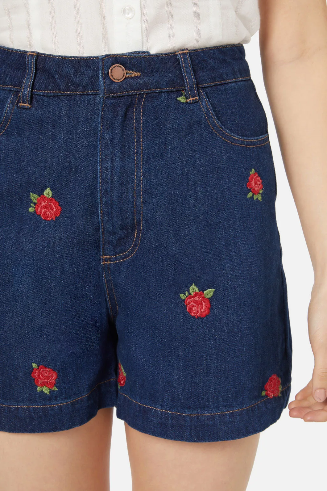 Red Roses Short