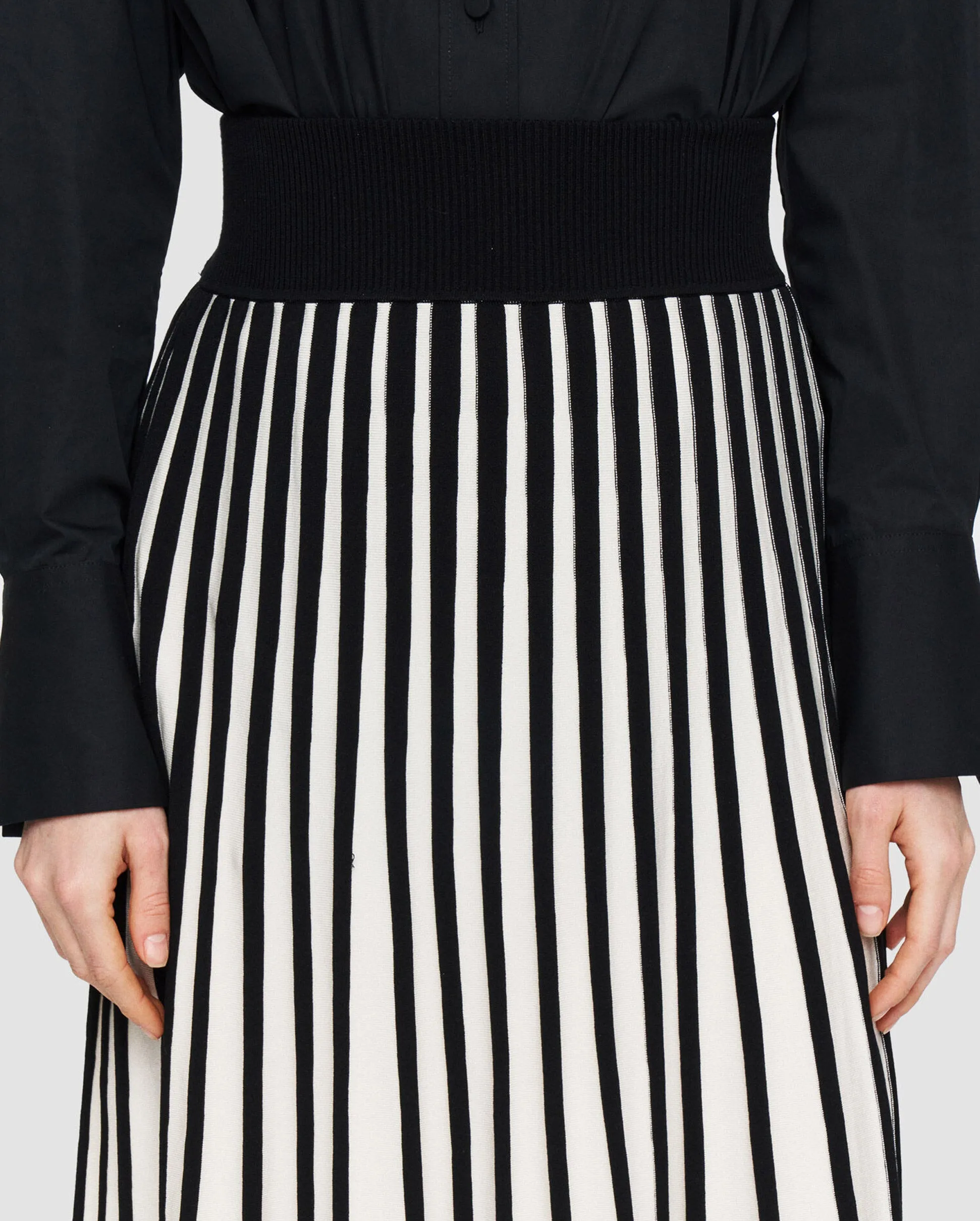 STRIPES SKIRT / BLACK WHITE